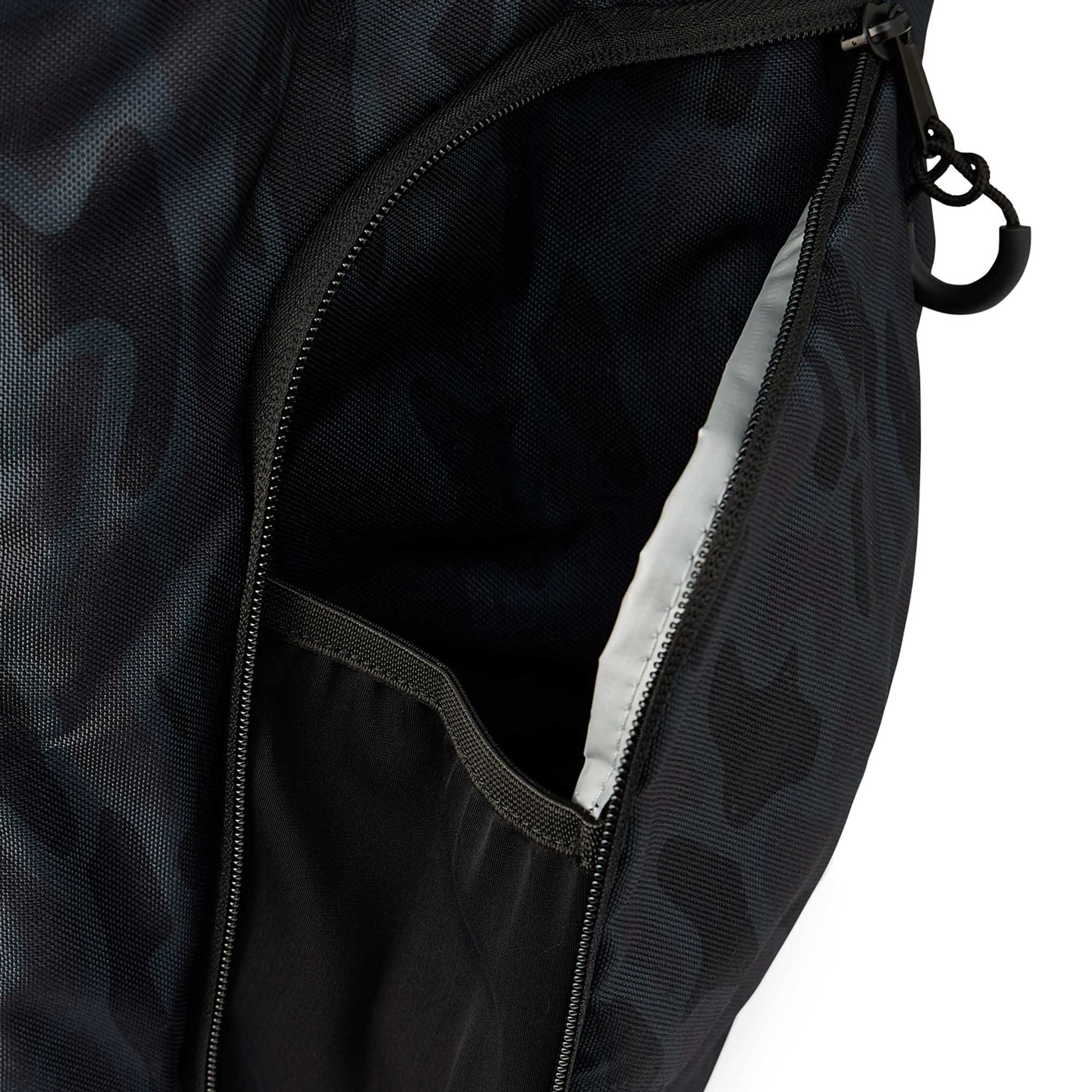 BURLEBO Cooler Bag - Black Camo - Image 5