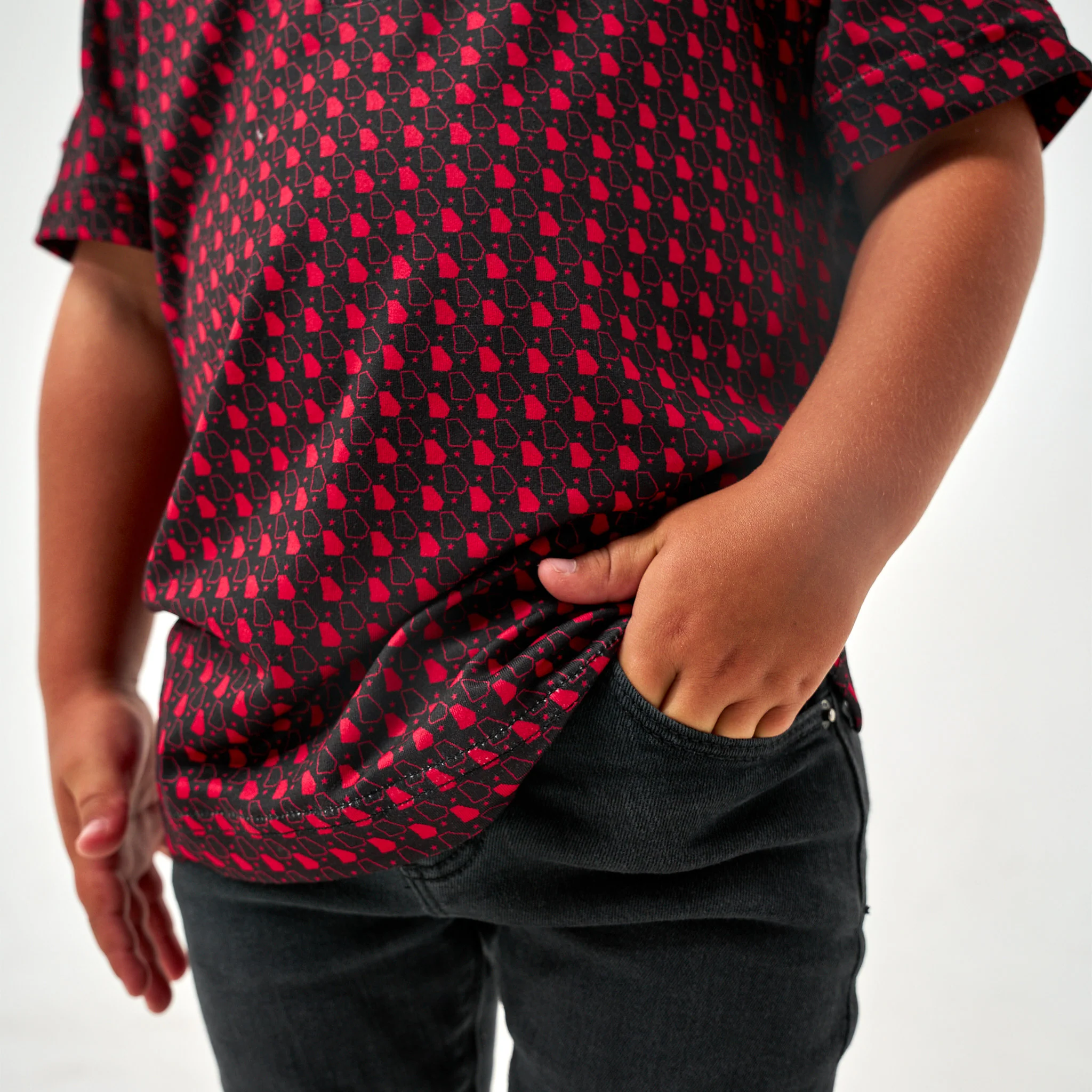 Youth Performance Polo - Georgia - Black & Red - Image 5